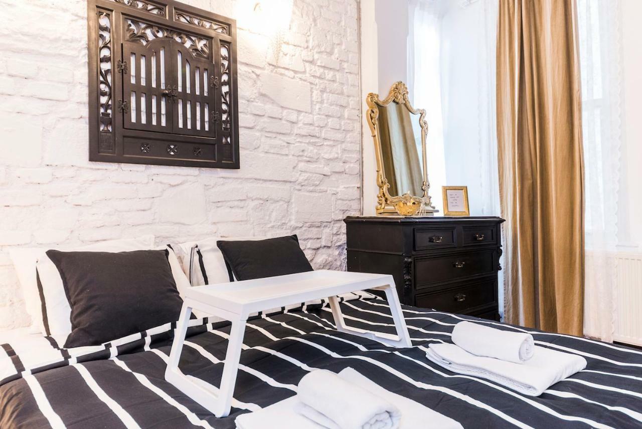 Galata Chic Delux Flats Apartamento Estambul Exterior foto