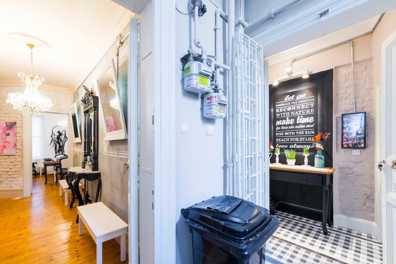 Galata Chic Delux Flats Apartamento Estambul Exterior foto